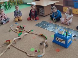 Školský rok 2025-2026 &raquo; III. MRAVČEKOVIA &raquo; Hrové činnosti